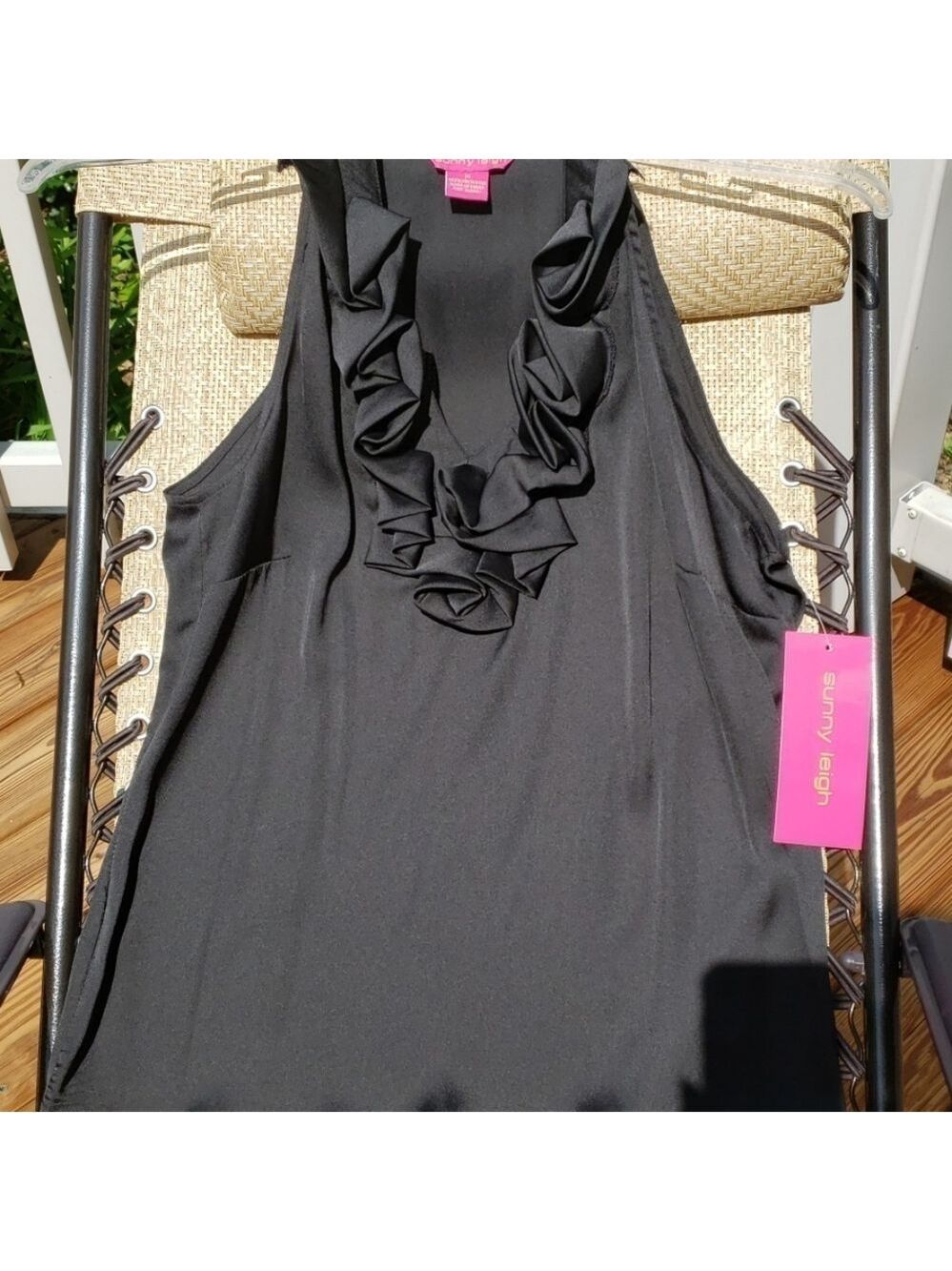 Sunny Leigh Halter Tank Top Blk M NWT Imperial Flower - Picture 3 of 9